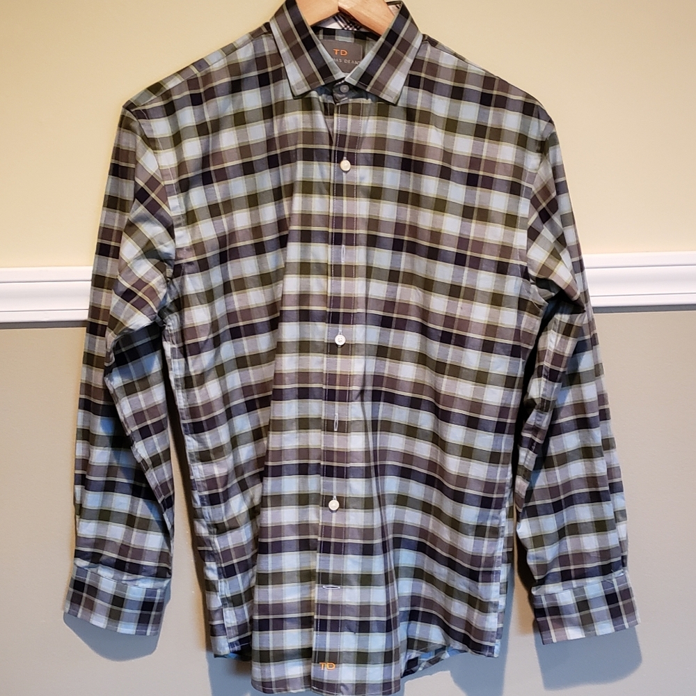TD dress shirt